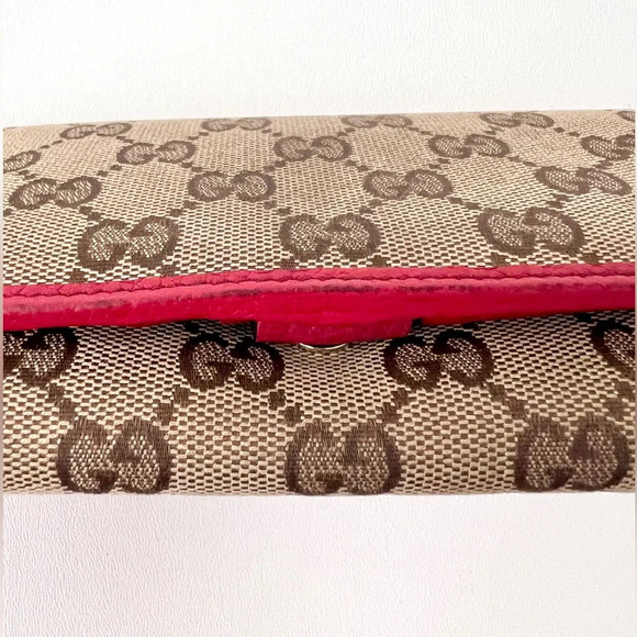 GUCCI || GG Supreme Canvas Red Leather Bifold Secretary Wallet - Picture 3 of 17